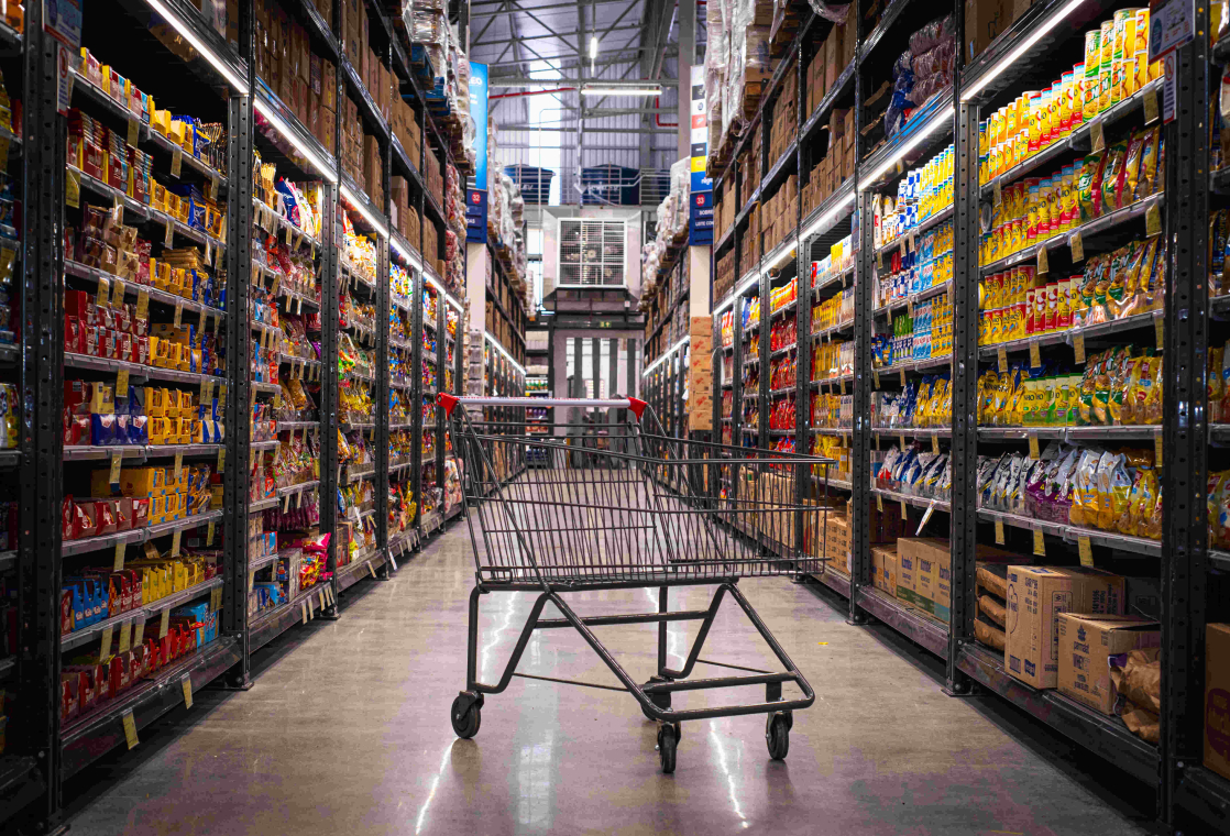 Carrinho para supermercado: o que muda entre minimercados, grandes redes e atacarejos?