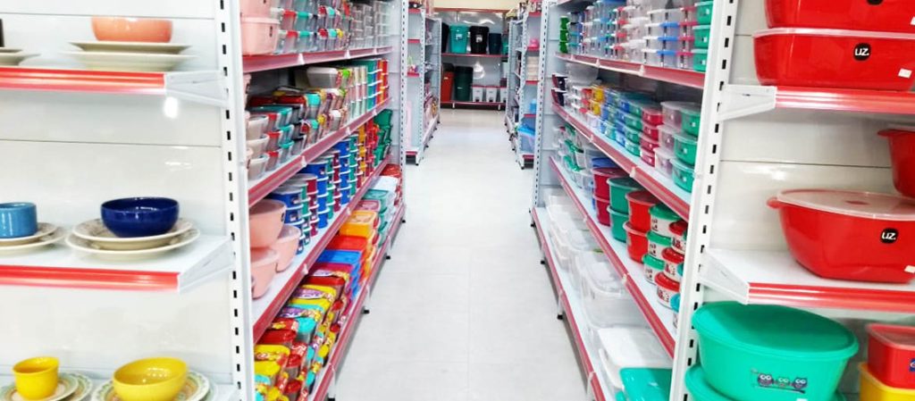 Prateleiras para Loja de 1,99